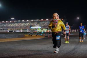 BIB: 0794
                            <button type="button" onclick="openModal(22812466)" class="btn btn-primary btn-sm float-right btn-popup" data-toggle="modal" data-target=".modal-high-quality">
                        <i class="fas fa-shopping-cart"></i> Add to Cart
                    </button>
                                            <button type="button" onclick="isThisMe(22812466, true)" class="btn btn-success btn-sm float-right btn-popup btn-isme hidden" data-toggle="tooltip" data-placement="bottom" title="นี่คือรูปของคุณใช่ไหม คลิกที่นี่เพื่อเอาเข้าอัลบั้ม">
                        <i class="fas fa-plus"></i> Add to album
                    </button>
                    <button type="button" onclick="isThisMe(22812466, false)" class="btn btn-warning btn-sm float-right btn-popup btn-isnotme hidden">
                        <i class="fas fa-ban"></i> Remove from album
                    </button>